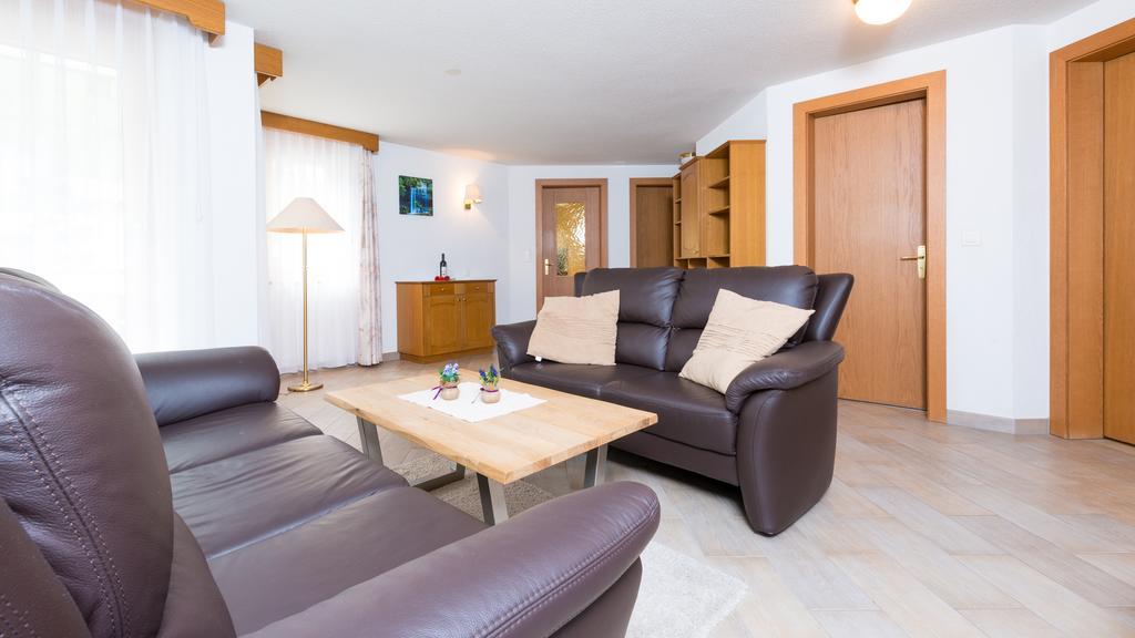 Haus Evita Saas-Grund Camera foto